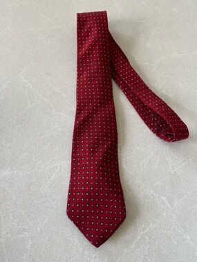Altea Red Silk Geometric Pattern Tie